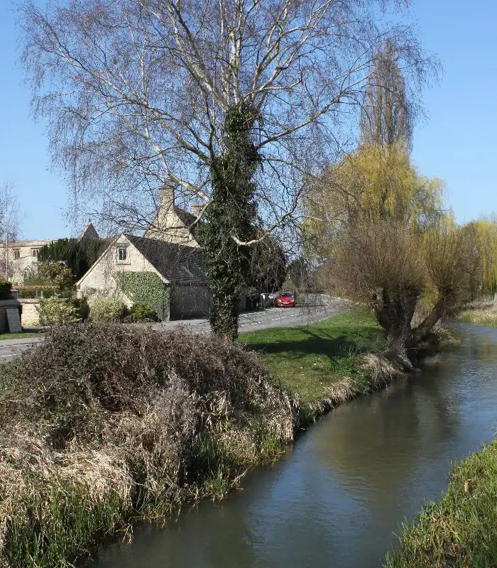 10+ Standlake campsites - Best camping in Standlake, Oxfordshire