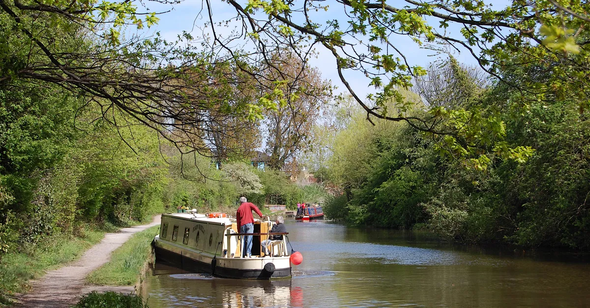 3 Uxbridge campsites Best camping in Uxbridge, London