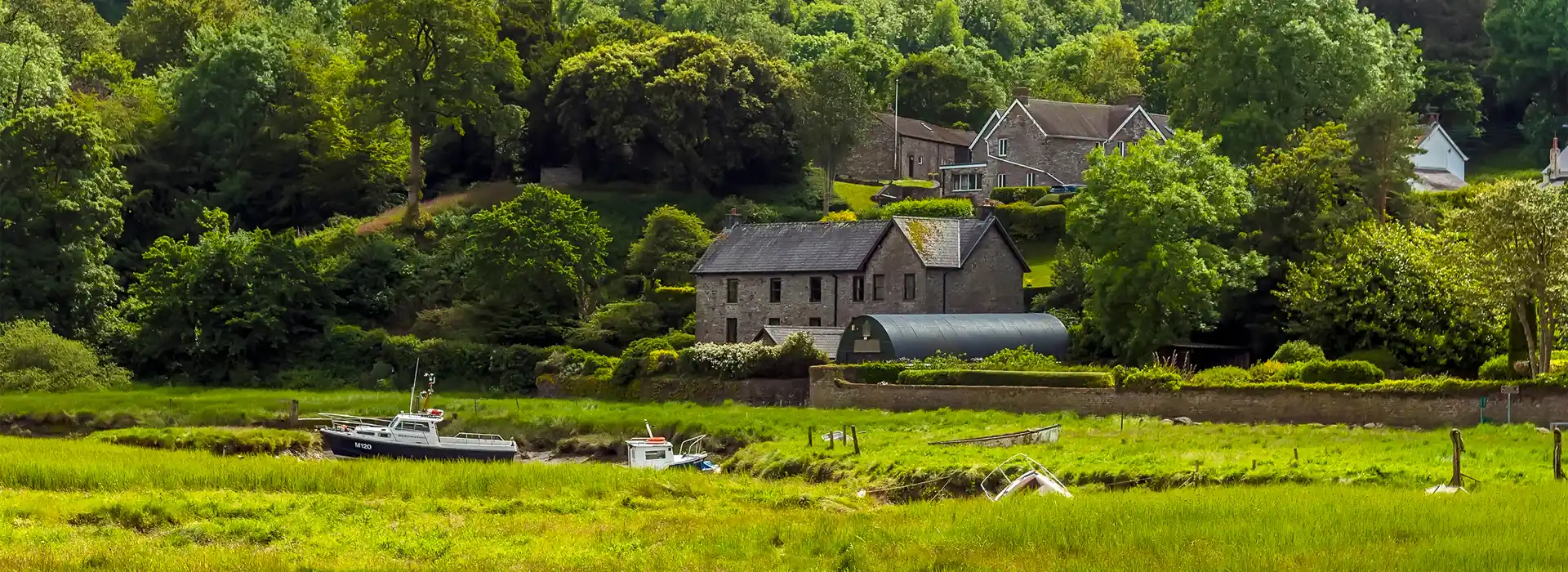 Laugharne campsites