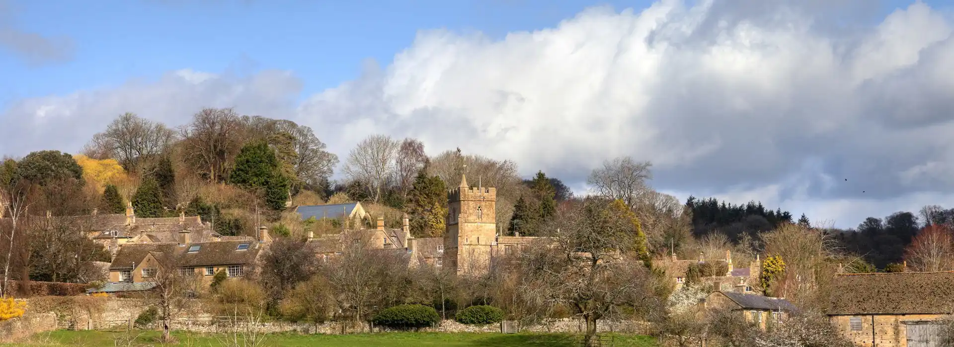 Bourton-on-the-Hill campsites