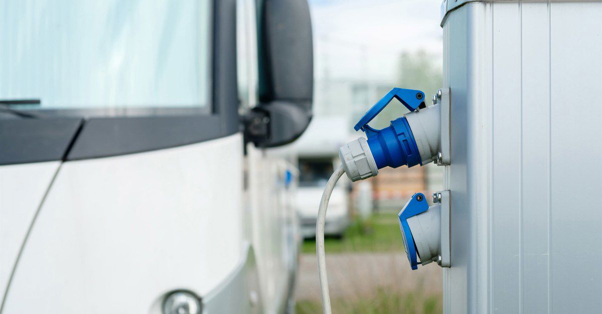 Campsites with electric hook up book 2,000+ sites across the UK!