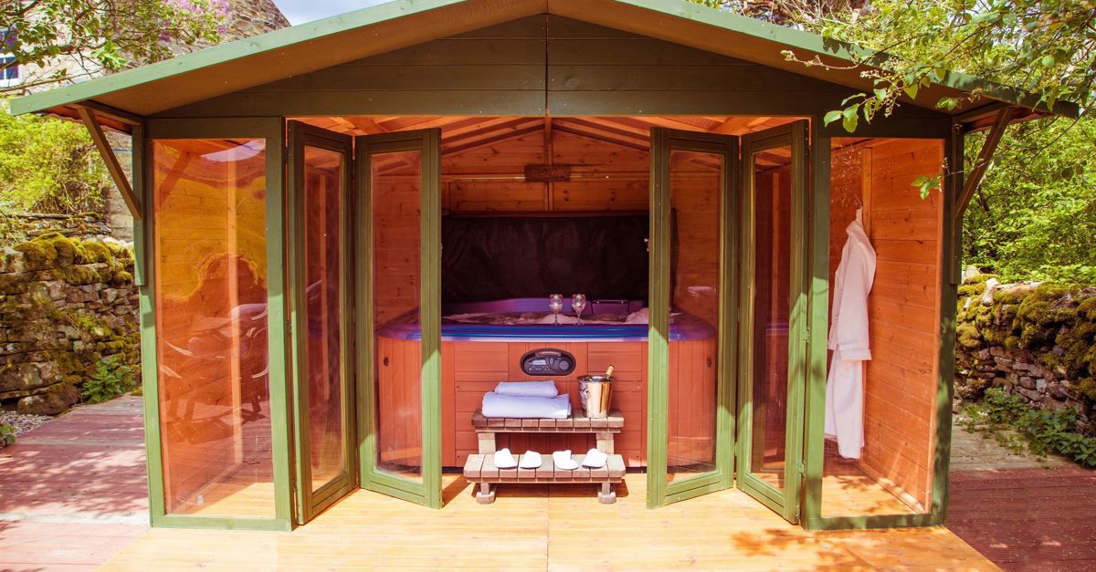 Glamping with hot tubs in the North East of England