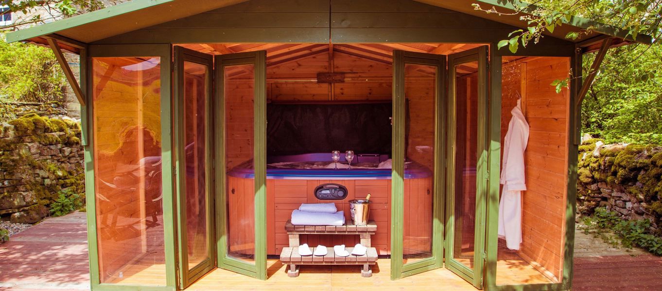 Glamping with hot tubs in the North East of England