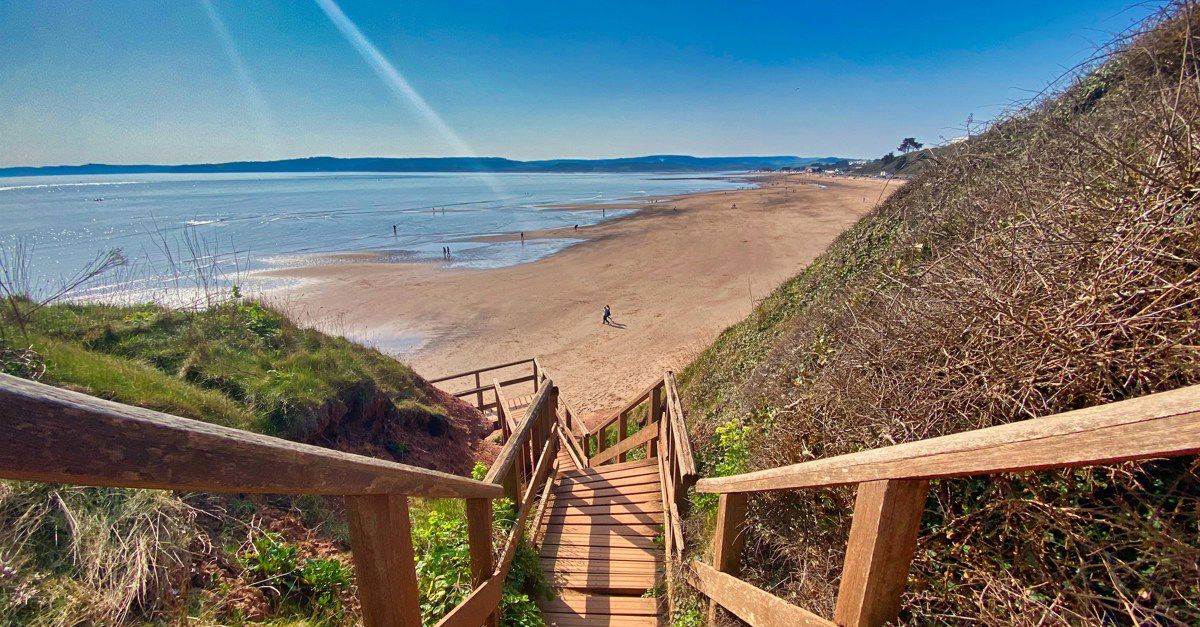 15+ Exmouth caravan parks book today!