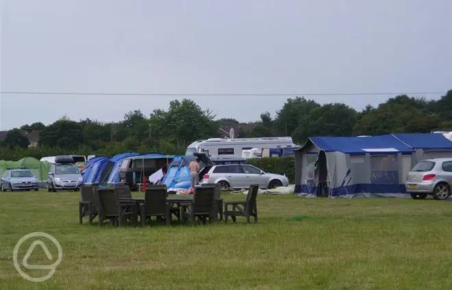 Sunnydale Farm Camping and Caravan Site in Southampton, Hampshire