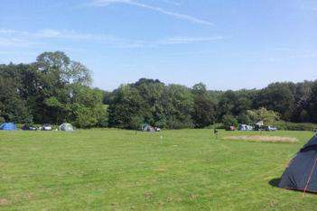 Lordine Court Caravan and Camping Park in Staplecross, East Sussex