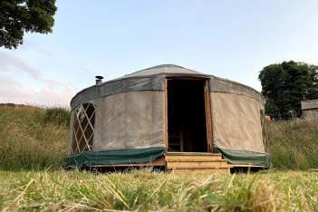 breaks fold farm glamping prices