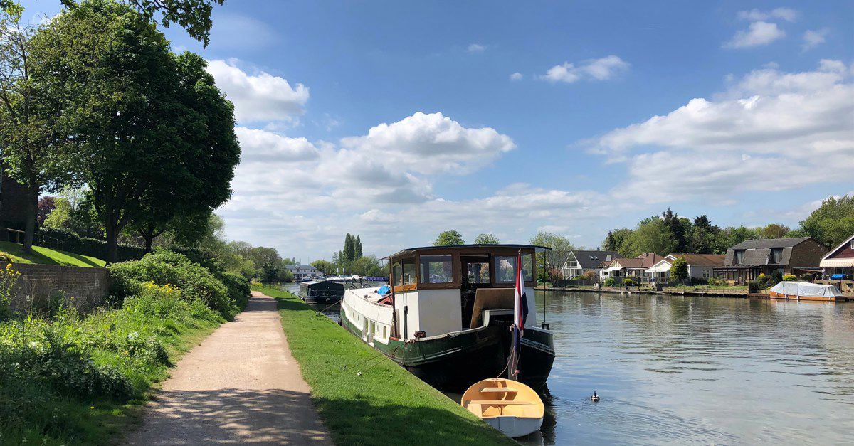 Caravan parks in Walton On Thames, Surrey