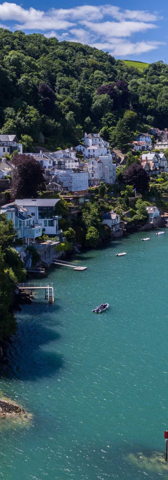 Campsites with swimming pools in Newton Ferrers, Devon