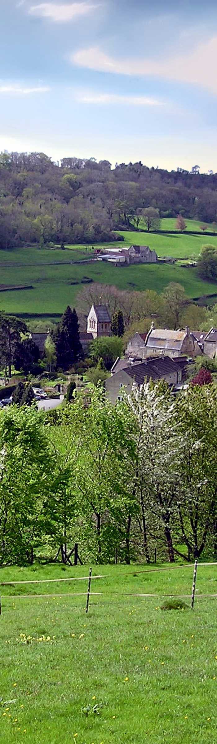 Campsites with electric hook up in Monkton Combe, Somerset