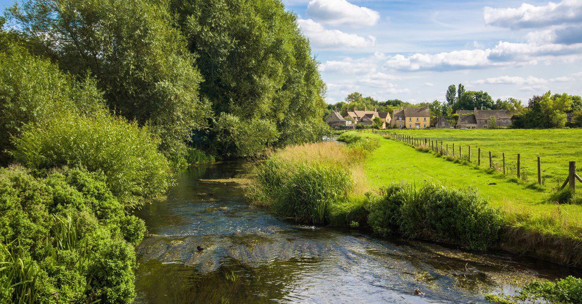 9 Fairford campsites | Best camping in Fairford, Gloucestershire