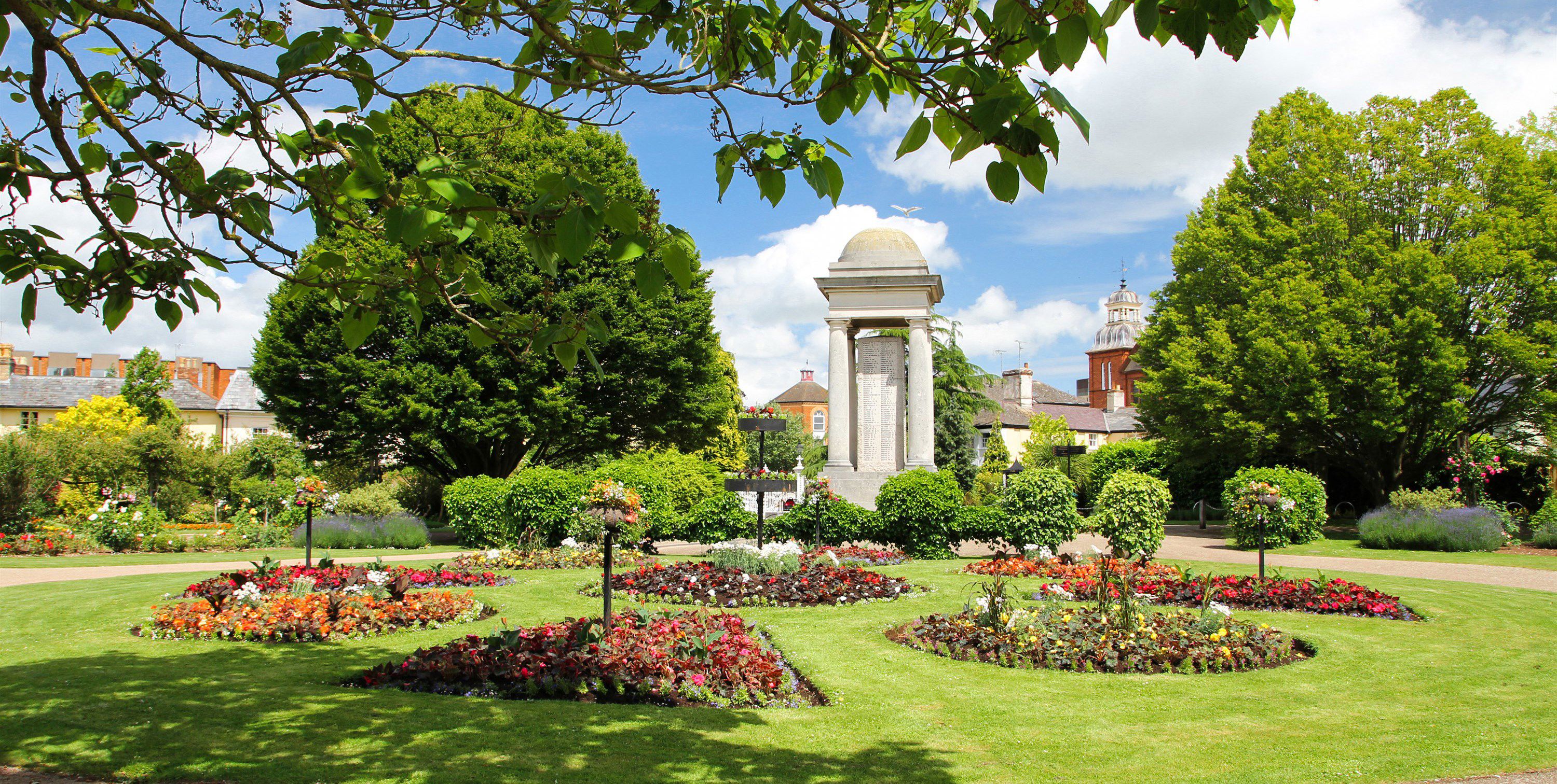 Taunton campsites 25+ Taunton camping sites in Somerset